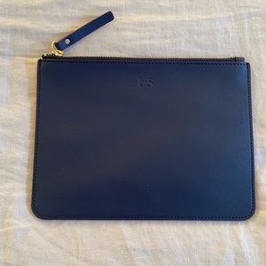 Lo & Sons Saffiano Leather Pouch.